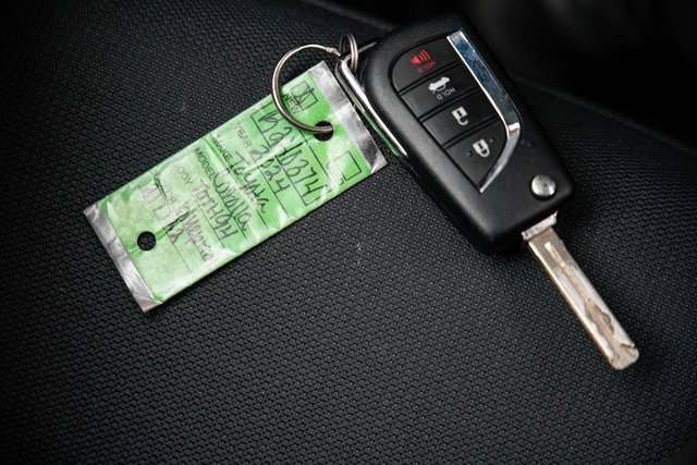 Certified 2024 Toyota Corolla LE image 25