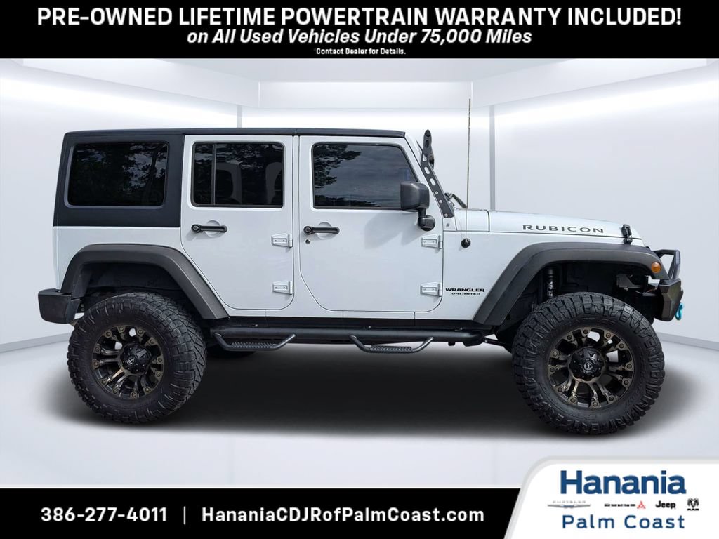 Used 2017 Jeep Wrangler Unlimited Rubicon w/ Connectivity Group AWD/4WD image 2