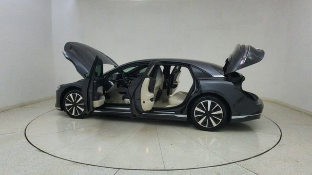 Used 2024 Lucid Air Pure RWD image 77