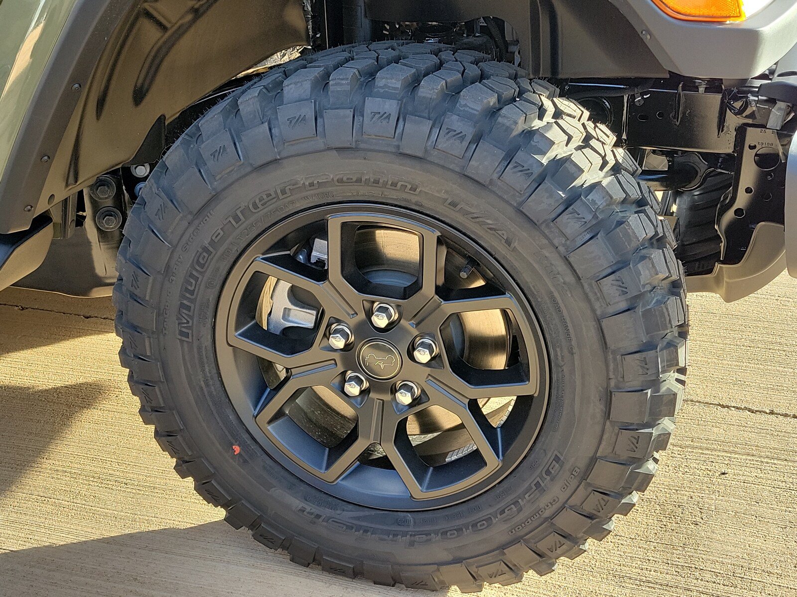 New 2026 Jeep Gladiator Sport AWD/4WD image 10