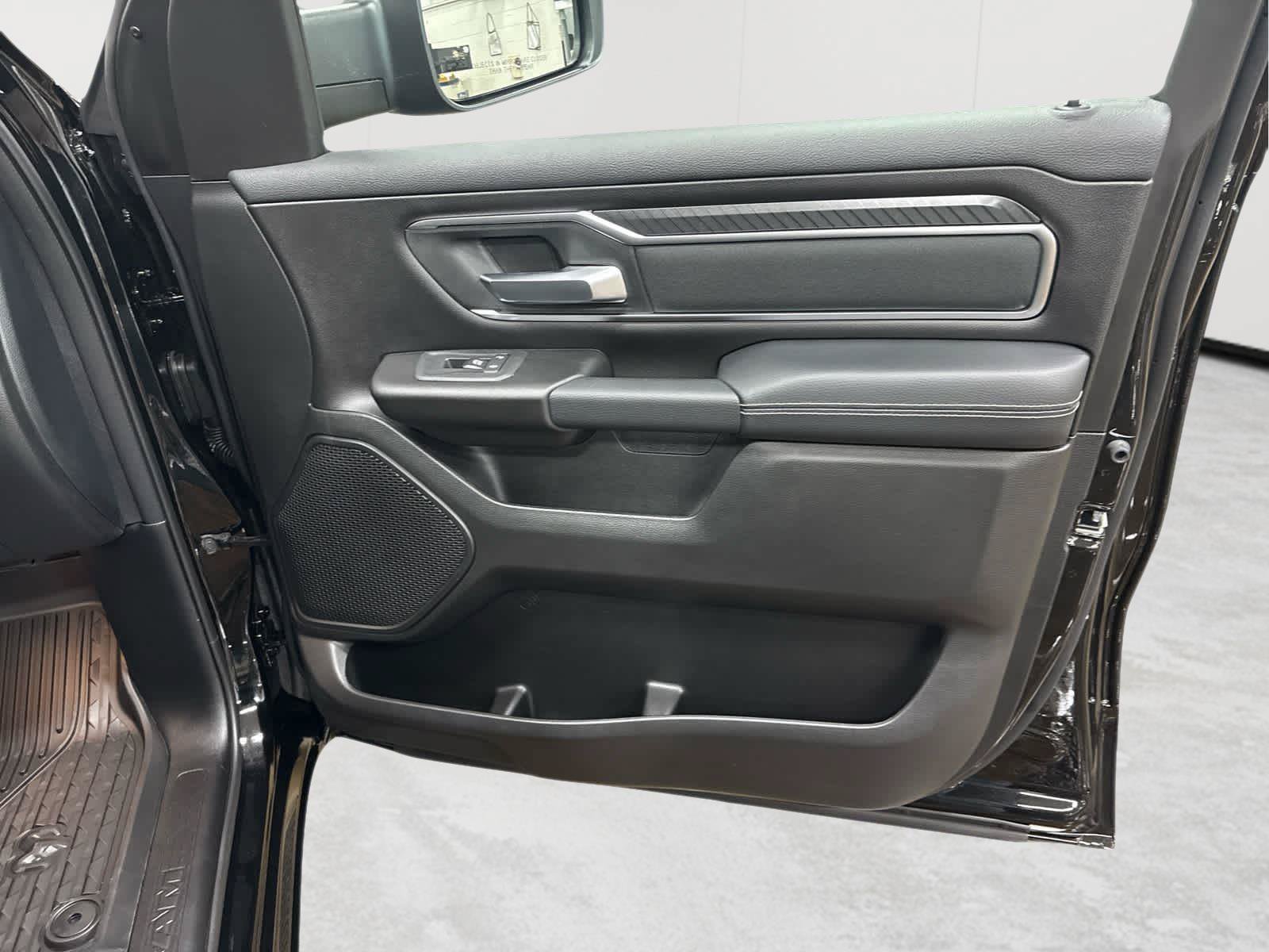 New 2026 RAM 1500 Big Horn AWD/4WD image 34