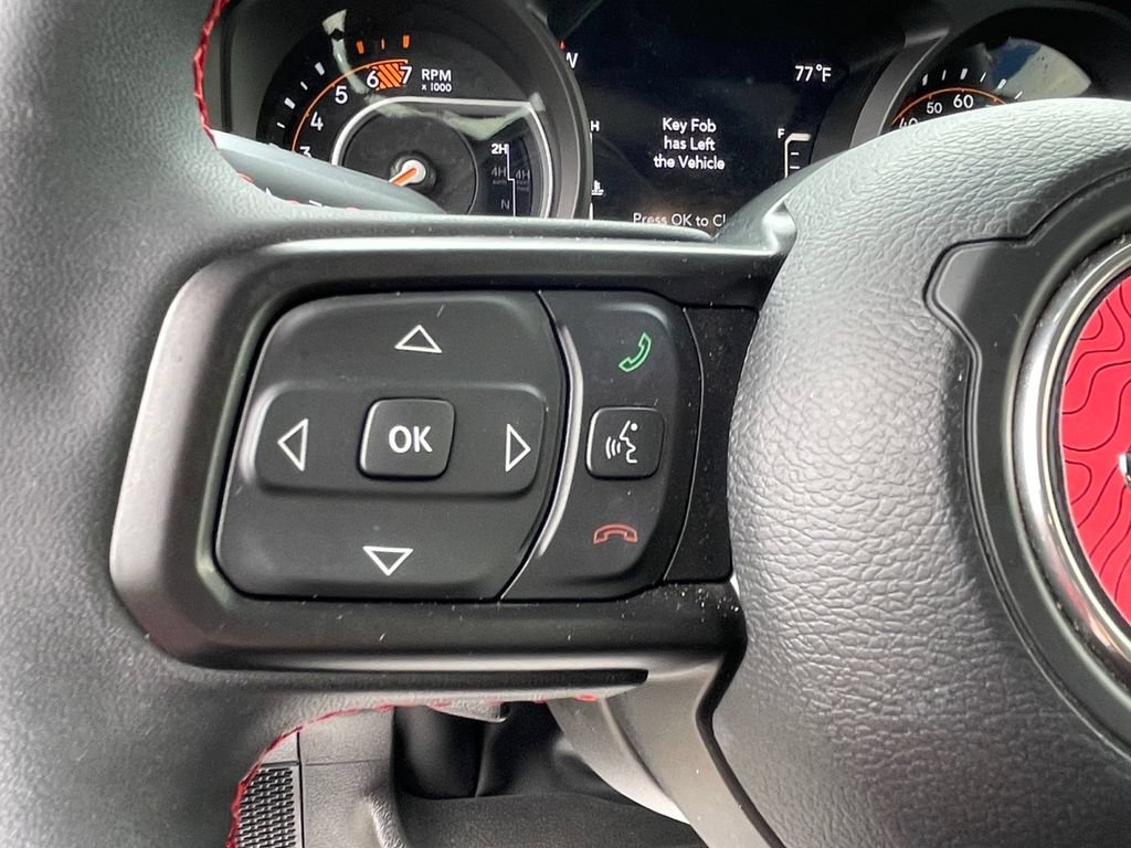Used 2024 Jeep Wrangler Unlimited Rubicon AWD/4WD image 33