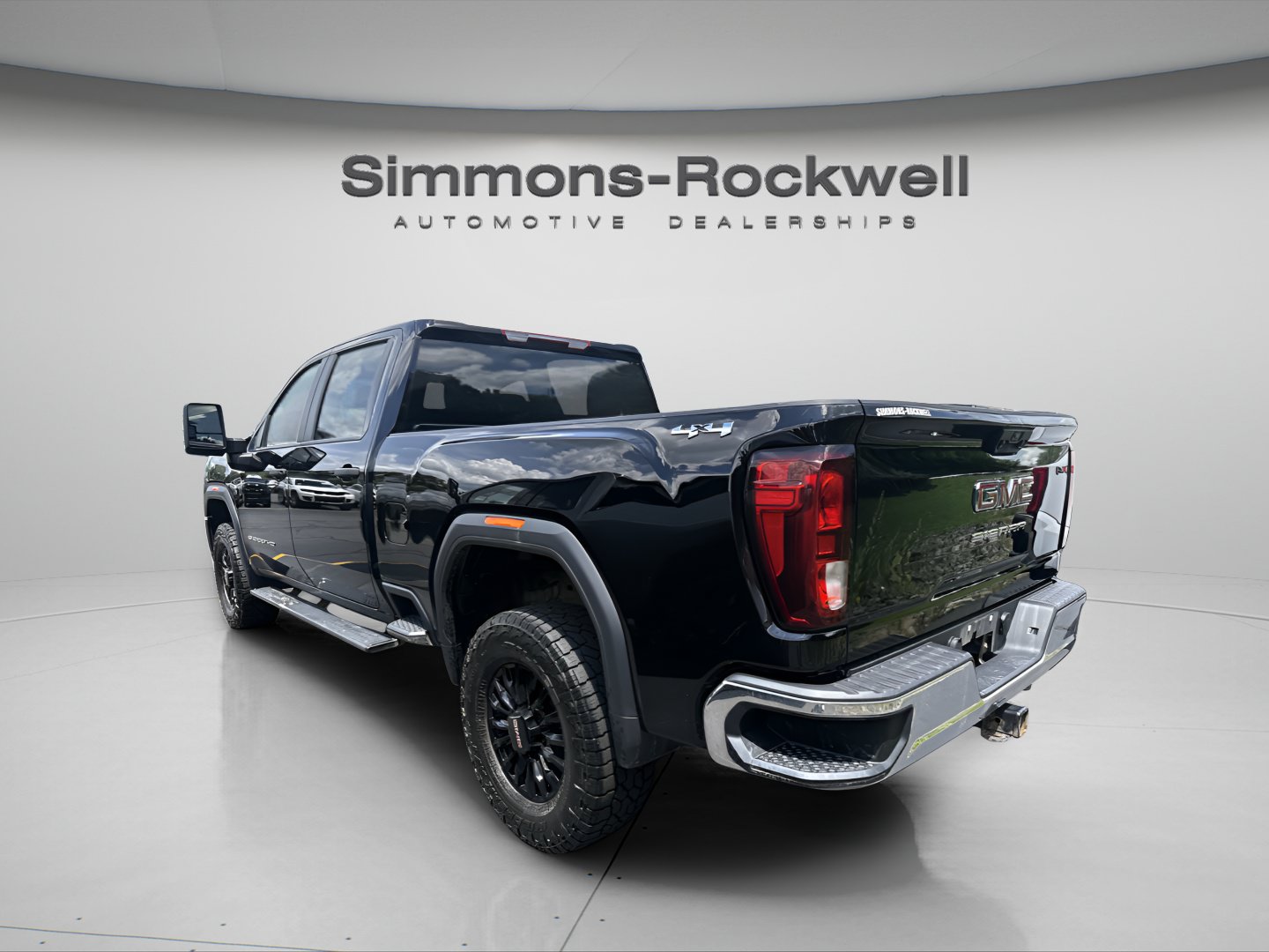 Used 2024 GMC Sierra 3500 Pro w/ Convenience Package AWD/4WD image 2