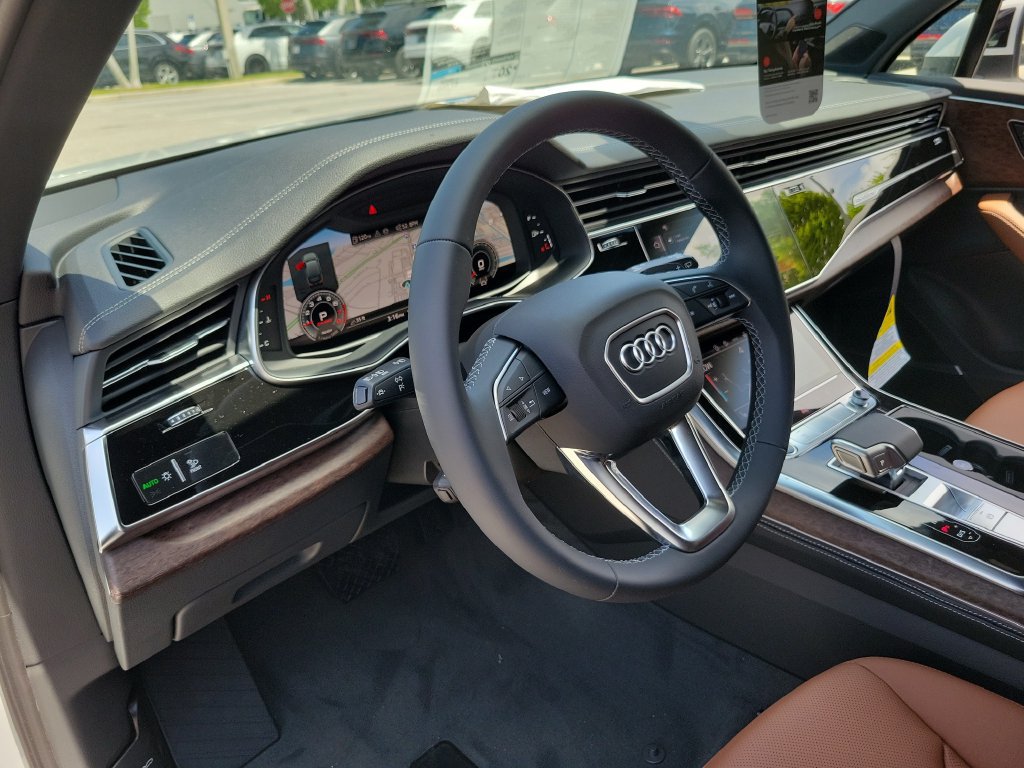 New 2026 Audi Q7 Premium Plus AWD/4WD image 7
