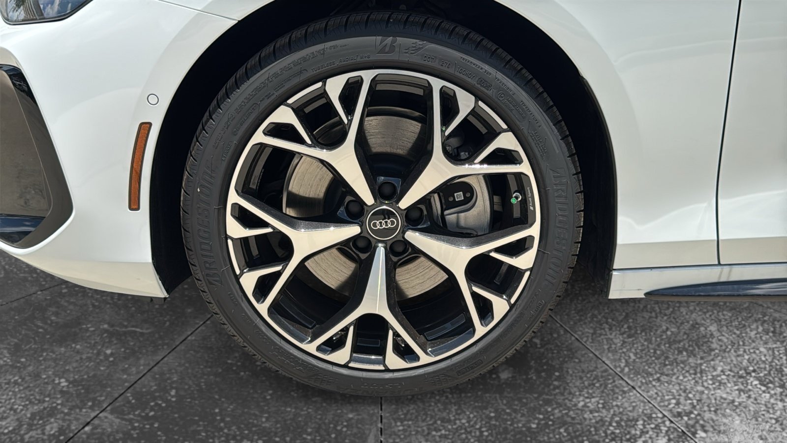 New 2026 Audi A6 Premium Plus AWD/4WD image 26