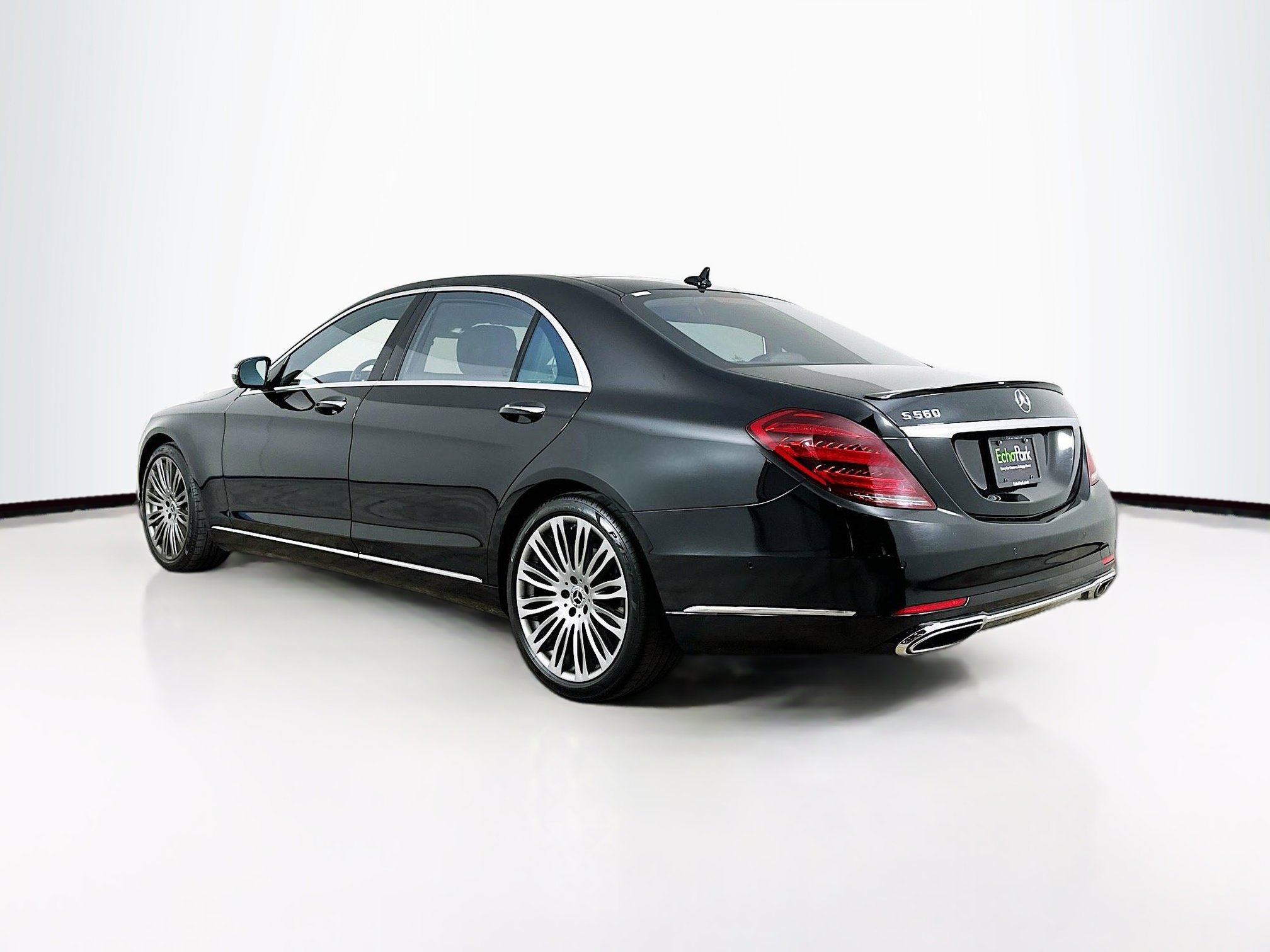 Used 2020 Mercedes-Benz S 560 Sedan image 5