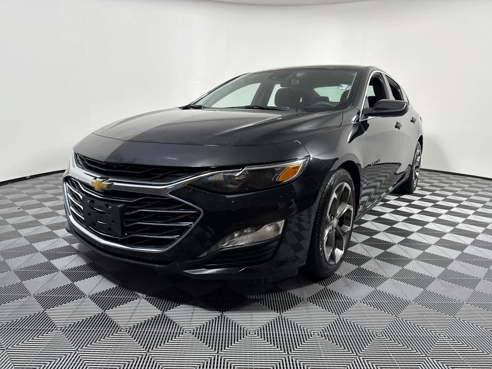 Used 2023 Chevrolet Malibu LT