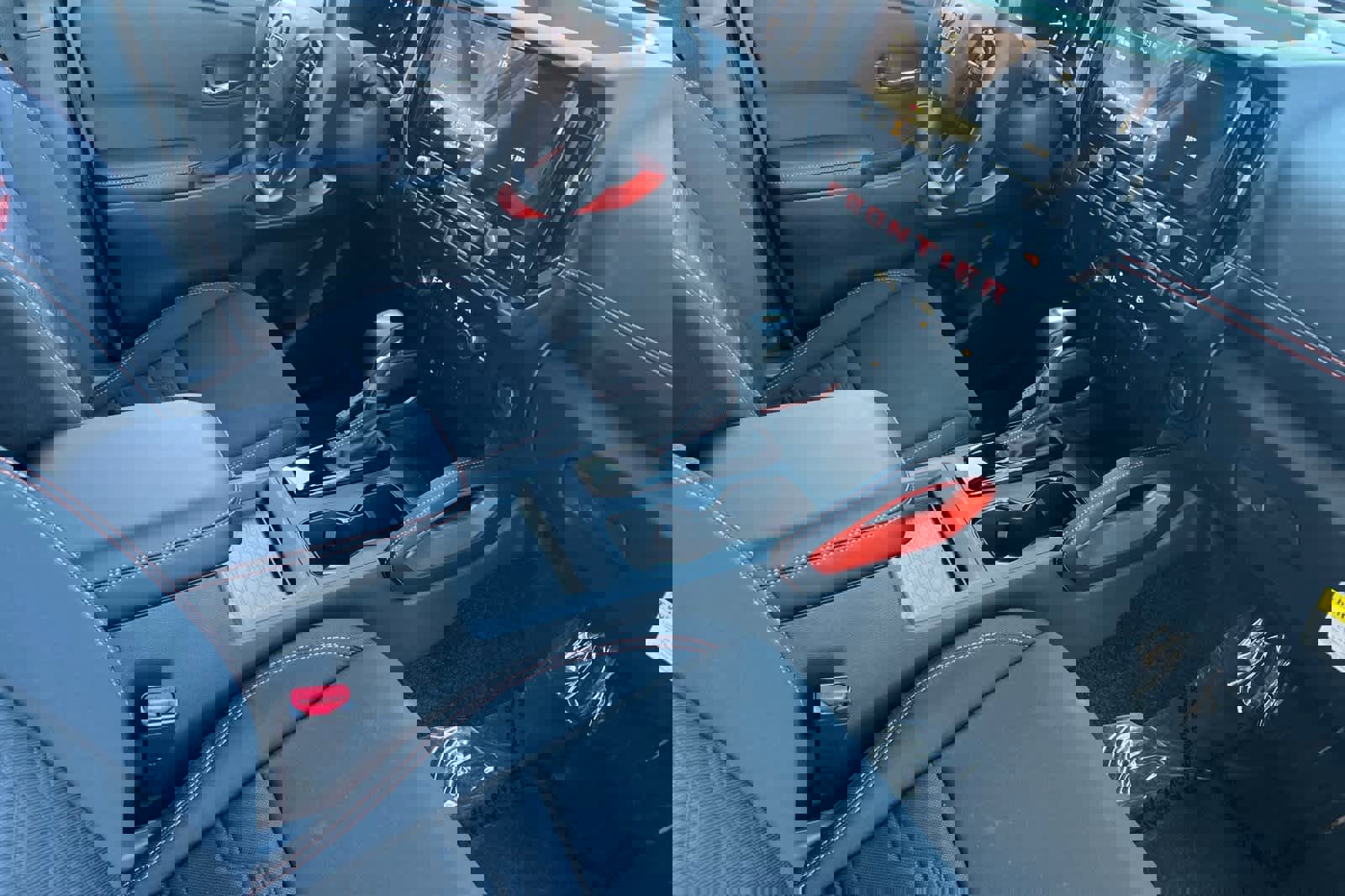 New 2025 Nissan Frontier Pro-X image 16