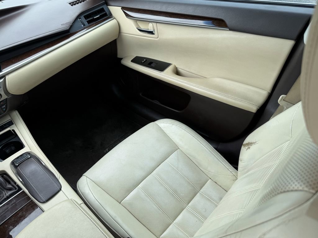 Used 2016 Lexus ES 350 w/ Luxury Package w/Wood Trim FWD image 27