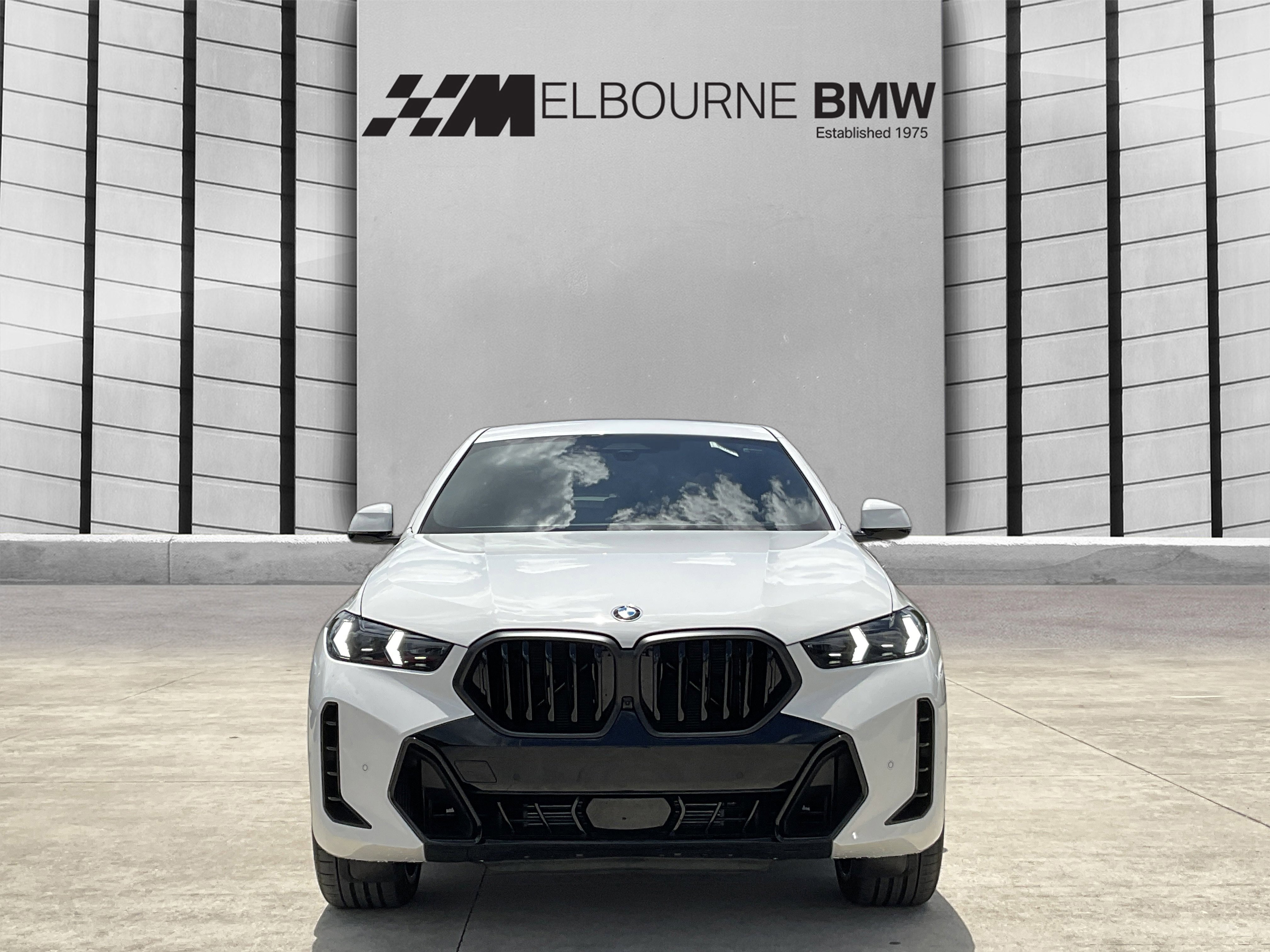 New 2027 BMW X6 xDrive40i AWD/4WD image 2