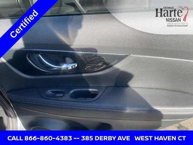 Certified 2016 Nissan Rogue SL image 11