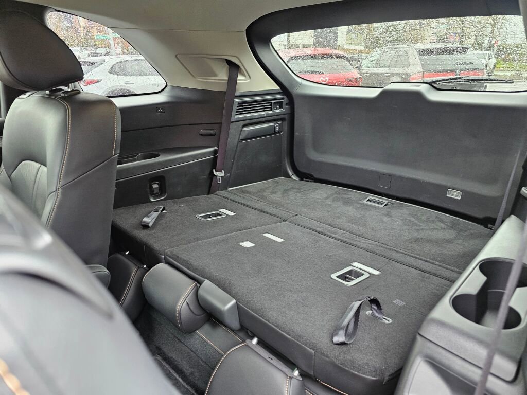 Certified 2024 MAZDA CX-90 Plug-In Hybrid w/ Preferred image 20