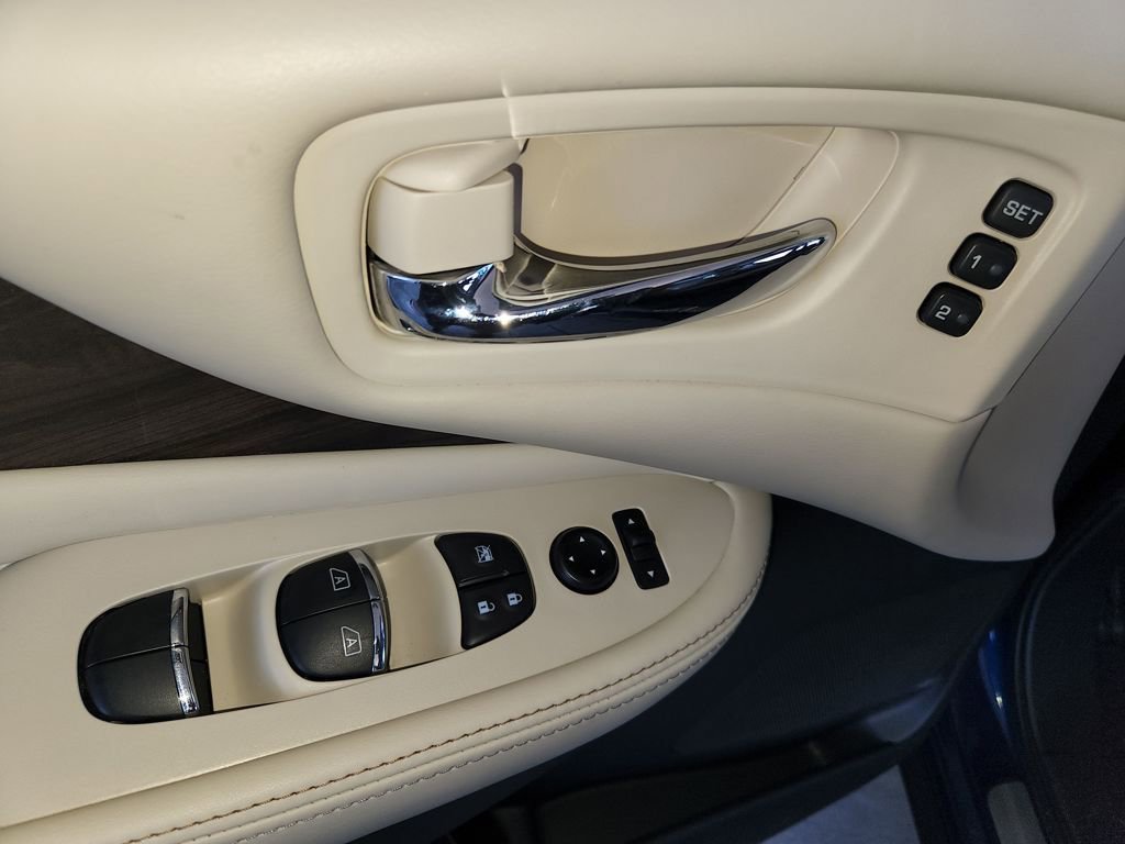Certified 2022 Nissan Murano Platinum image 31