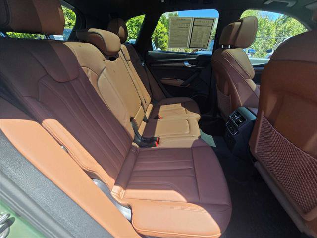 Used 2025 Audi Q5 2.0T Premium Plus w/ Premium Plus Package AWD/4WD image 12