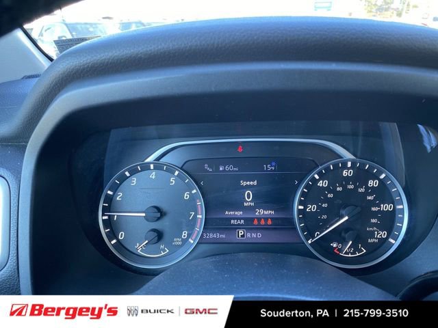 Used 2021 Nissan Titan SV w/ SV Convenience Package image 13