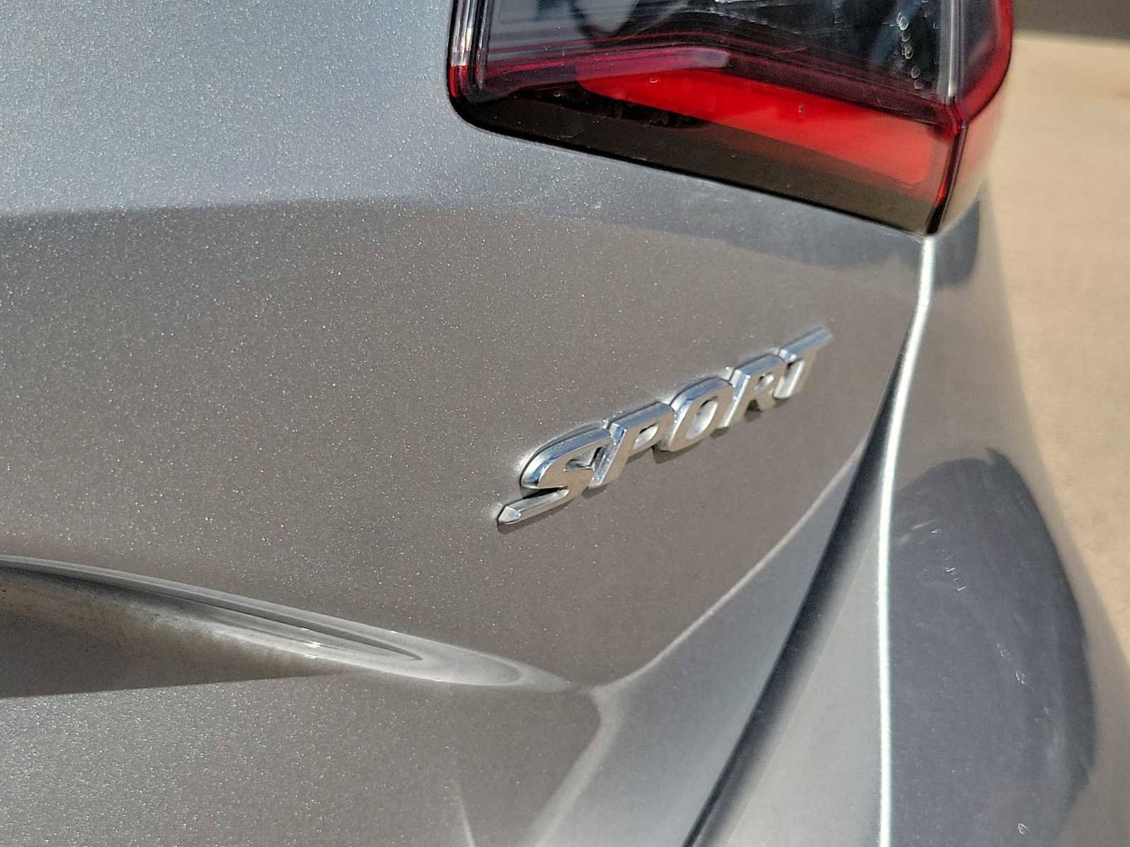 Used 2025 Honda Civic Sport image 3