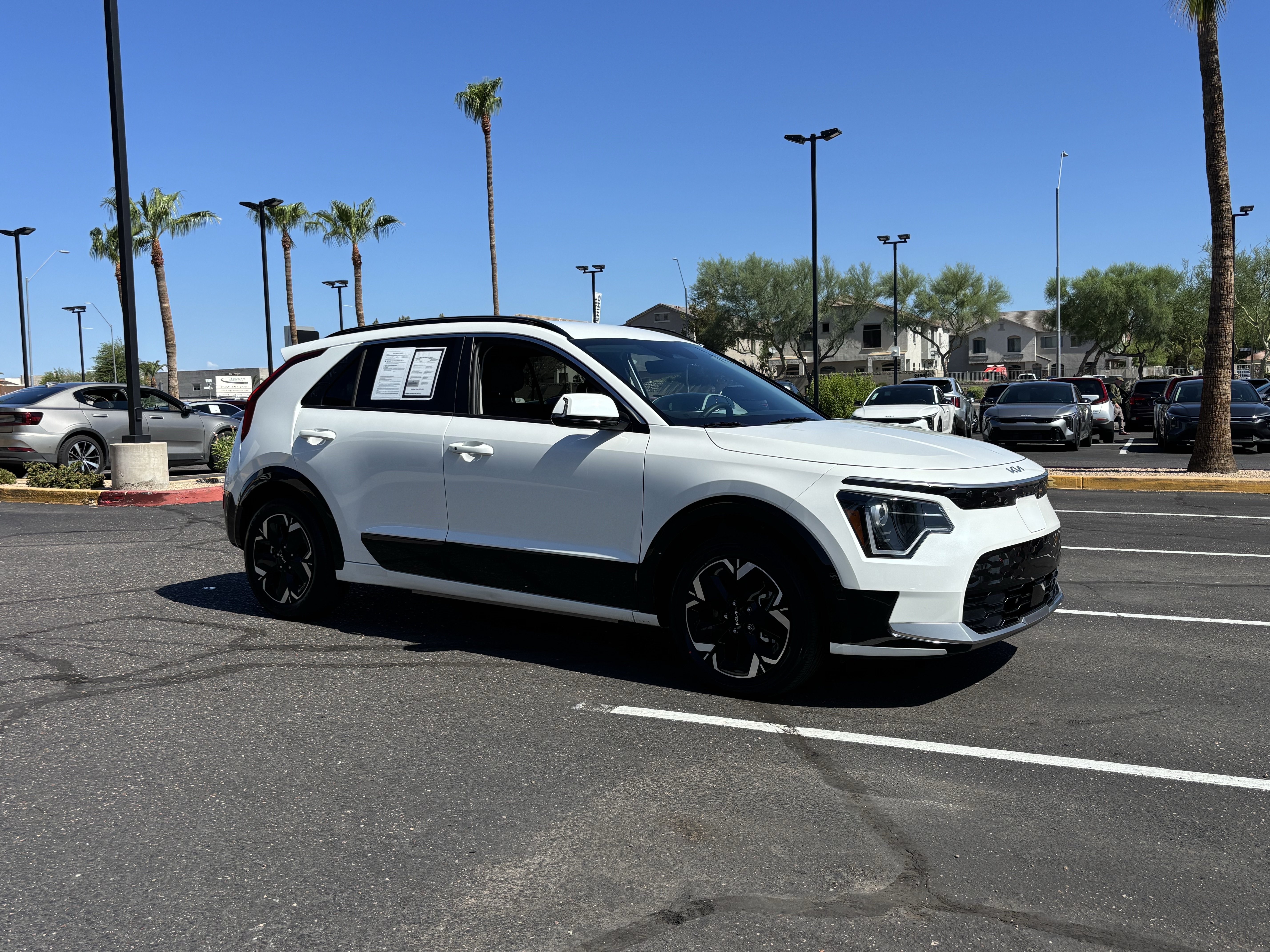 Certified 2023 Kia Niro Wind w/ Wind Preserve Package FWD image 31