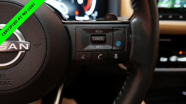 Used 2022 Nissan Rogue Platinum w/ Head-Up Display Package image 23