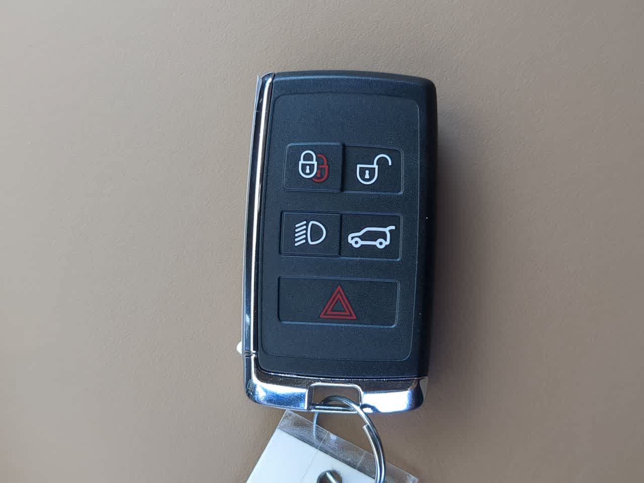 New 2026 Land Rover Range Rover SE AWD/4WD image 39