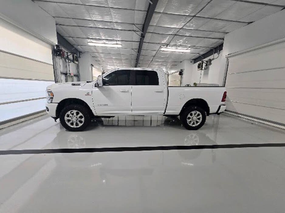 Used 2023 RAM 2500 Laramie AWD/4WD image 6