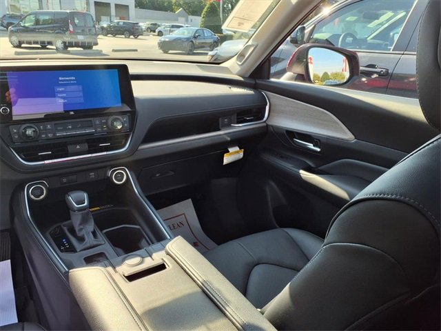 New 2026 Toyota Grand Highlander Limited image 9