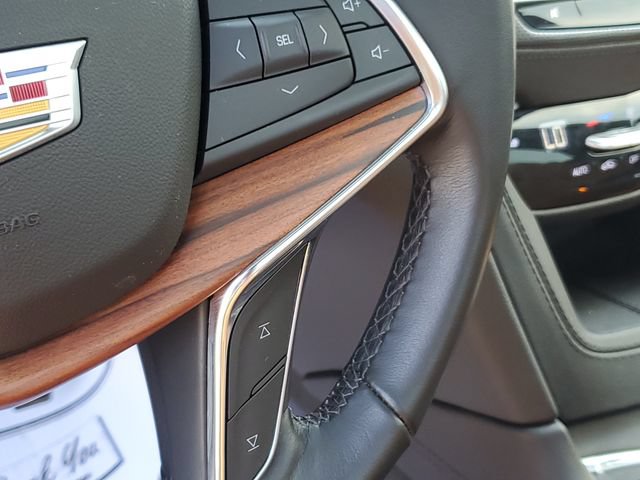 Certified 2023 Cadillac XT5 Premium Luxury w/ LPO, Floor Liner Package AWD/4WD image 12