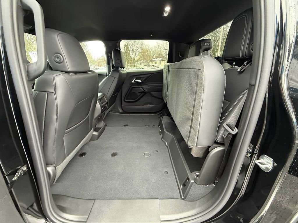 New 2026 Chevrolet Silverado EV LT image 21