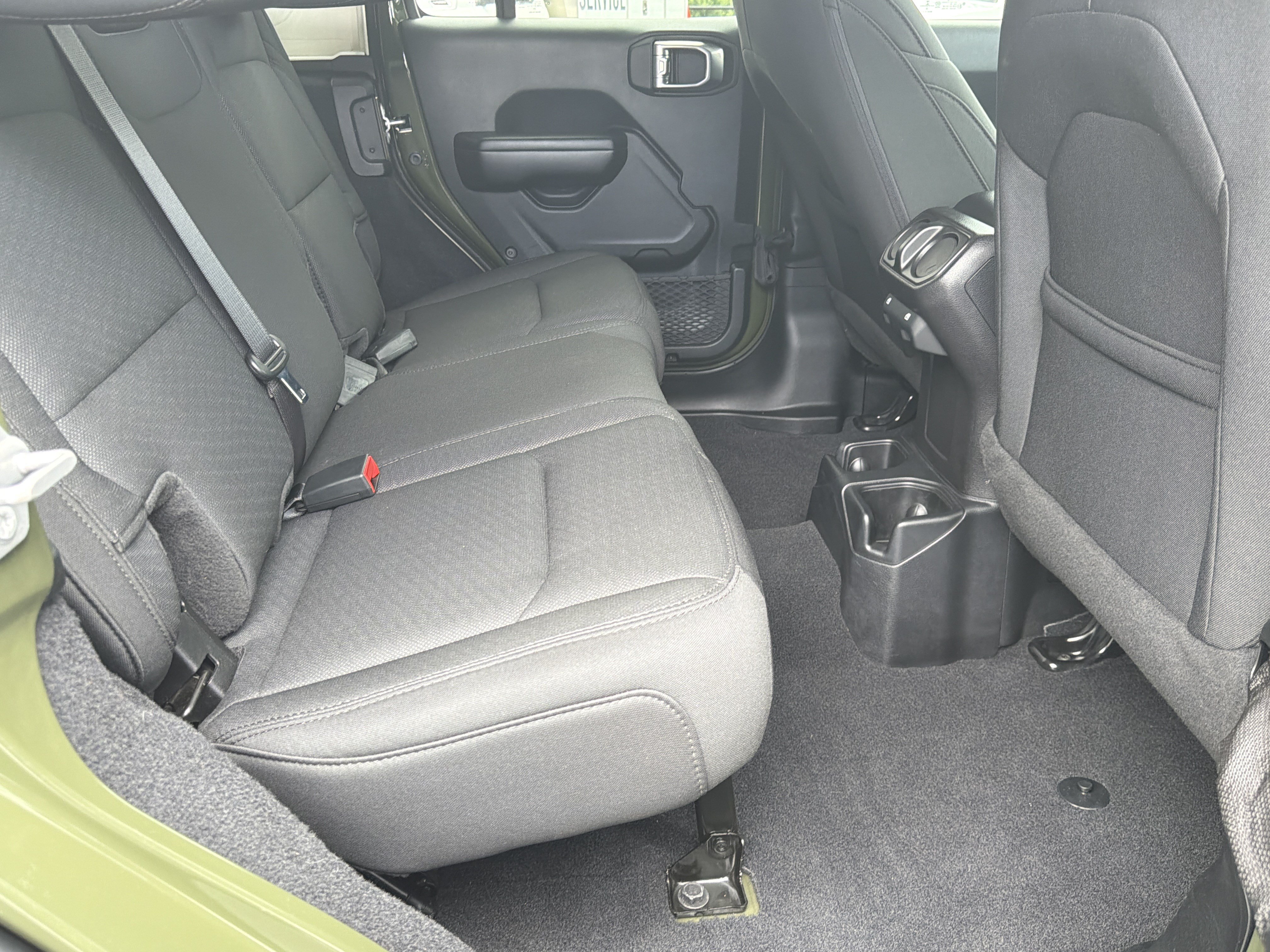 Used 2020 Jeep Wrangler Unlimited Sport S AWD/4WD image 18