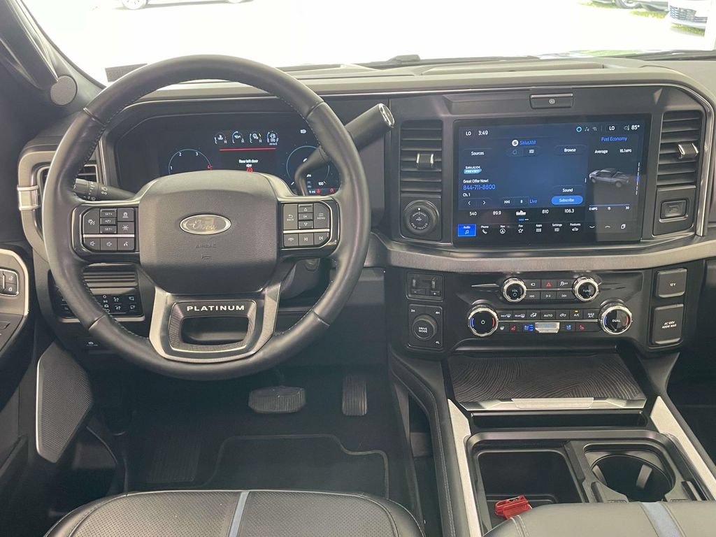 Used 2025 Ford F350 Platinum AWD/4WD image 19