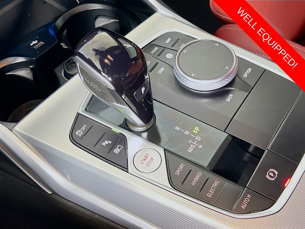 Used 2022 BMW 330e w/ Driving Assistance Package image 17