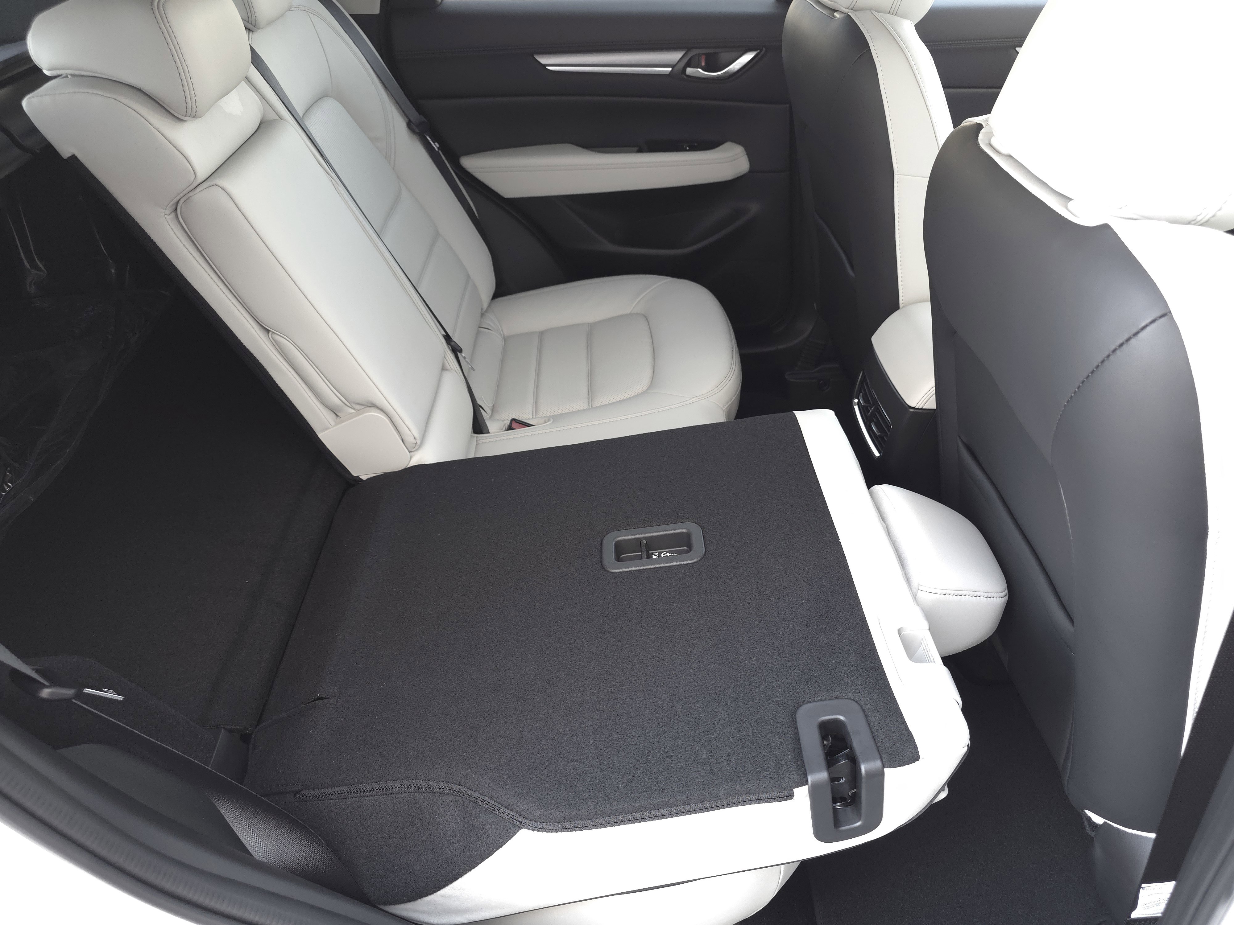 New 2025 MAZDA CX-5 AWD 2.5 S w/ Premium Plus Pkg image 35