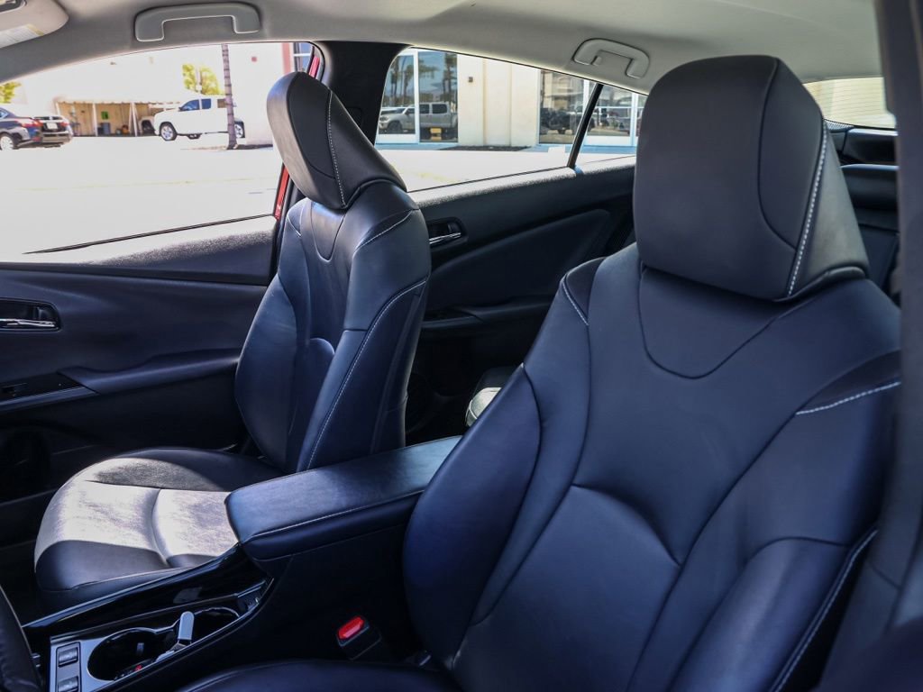 Used 2021 Toyota Prius Prime Limited FWD image 15