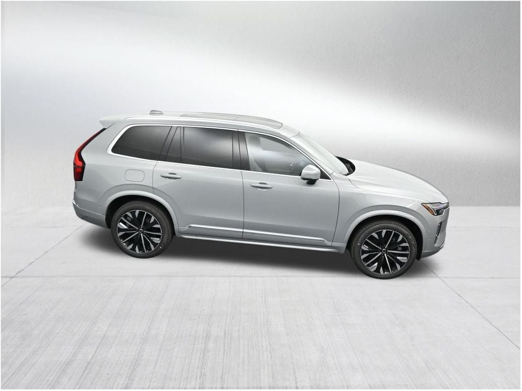 New 2026 Volvo XC90 T8 Plus w/ Protection Package Premier AWD/4WD image 18