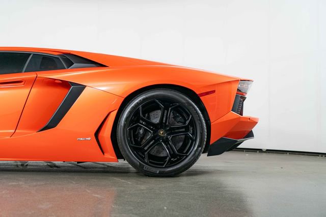 Used 2012 Lamborghini Aventador LP 700-4 AWD/4WD image 16
