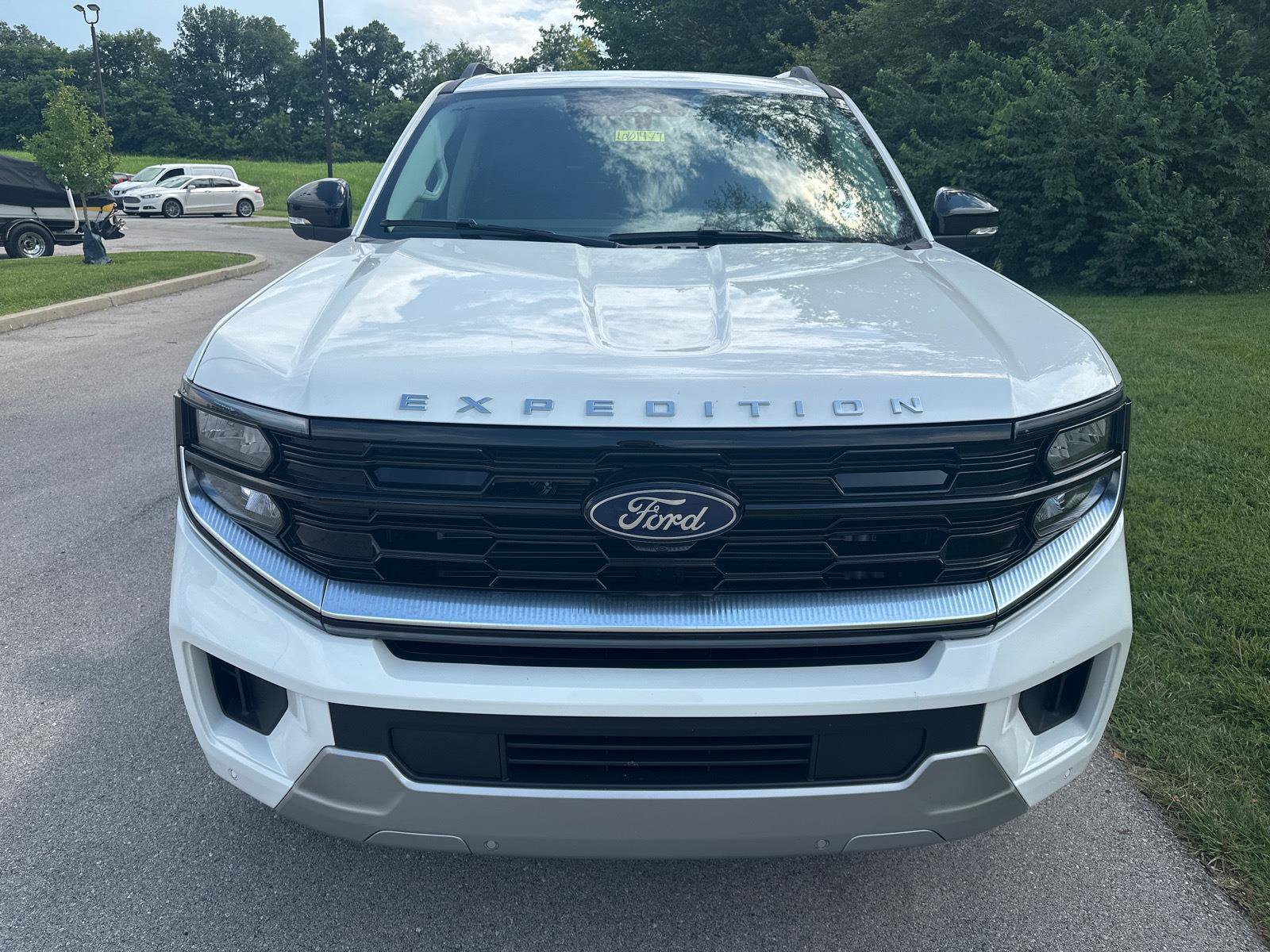 New 2026 Ford Expedition Platinum w/ Driver's Package AWD/4WD image 14