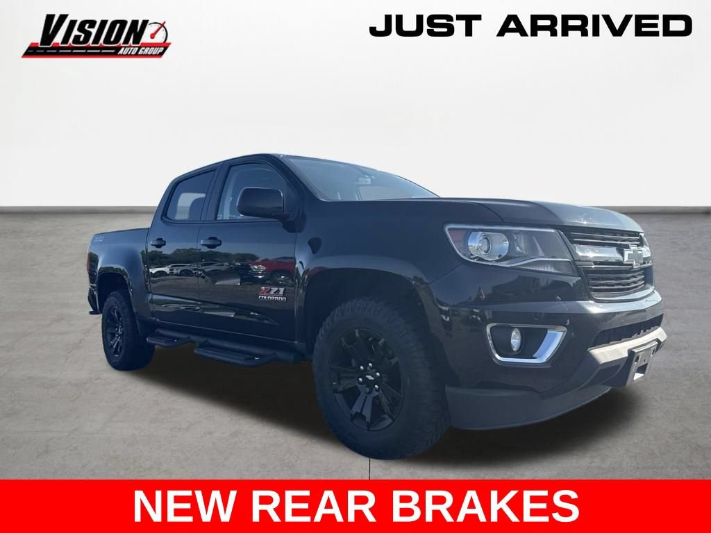 Used 2017 Chevrolet Colorado Z71 w/ Z71 Midnight Edition AWD/4WD image 3