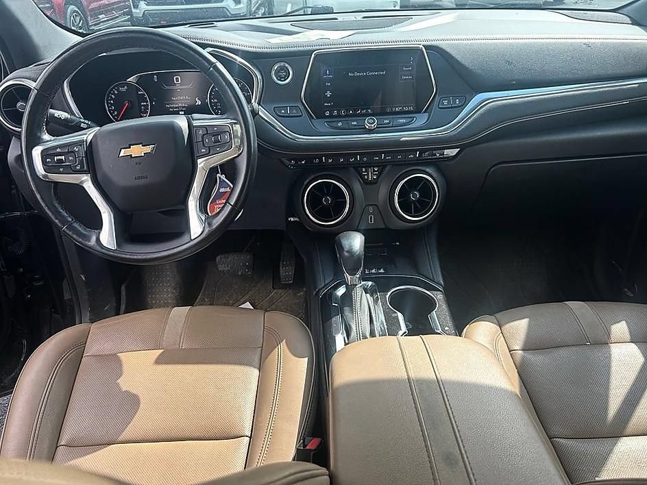 Used 2020 Chevrolet Blazer Premier w/ Driver Confidence II Package AWD/4WD image 3