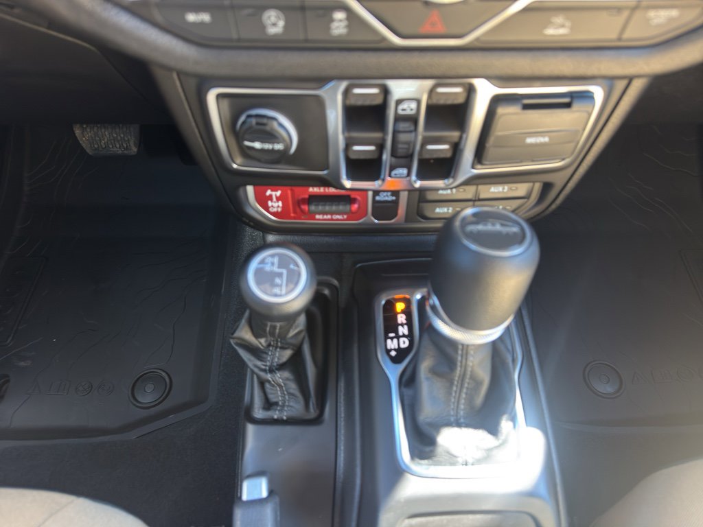 New 2026 Jeep Gladiator Willys AWD/4WD image 16