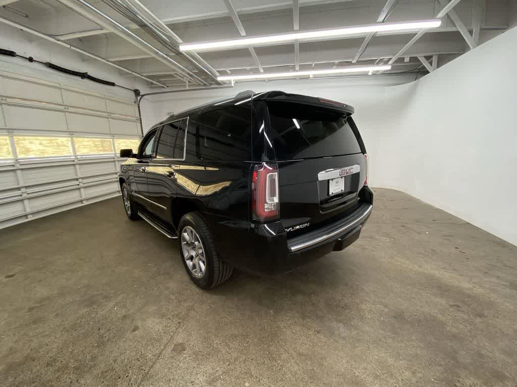 Used 2017 GMC Yukon Denali AWD/4WD image 4