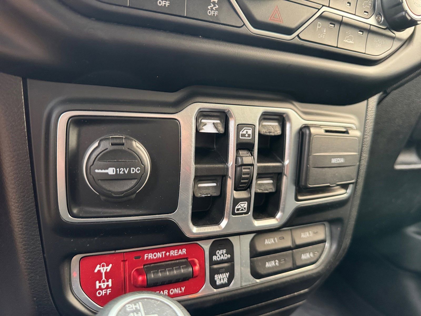 Used 2021 Jeep Wrangler Unlimited Rubicon image 13