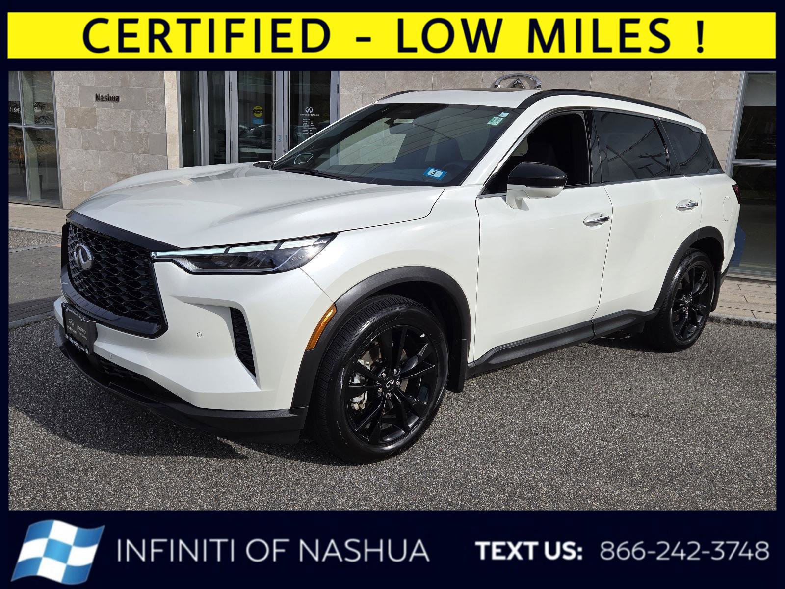 Certified 2025 INFINITI QX60 Luxe w/ Black Edition image 2