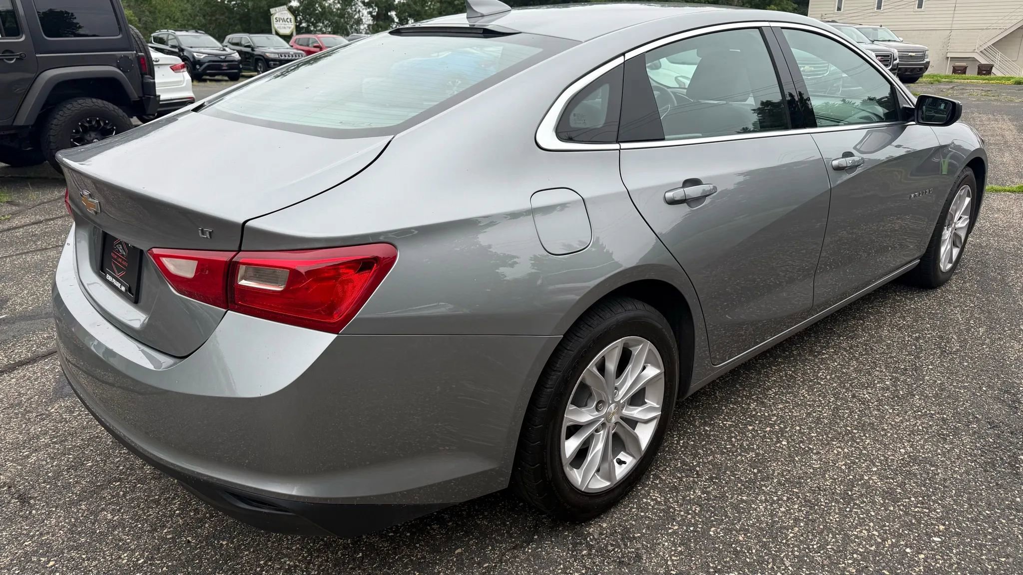 Used 2023 Chevrolet Malibu LT image 5