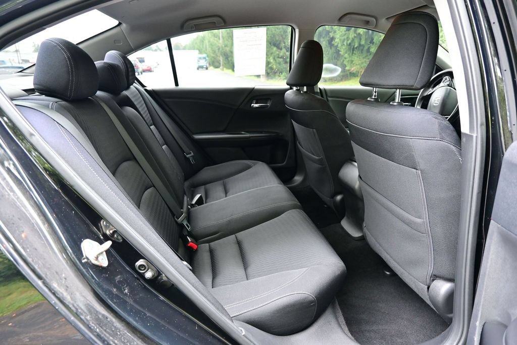 Used 2015 Honda Accord Sport image 25