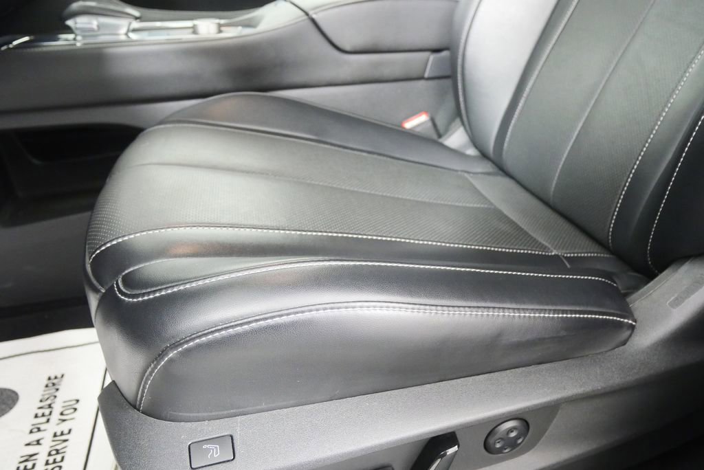 Used 2022 INFINITI QX60 Sensory w/ Vision Package image 11