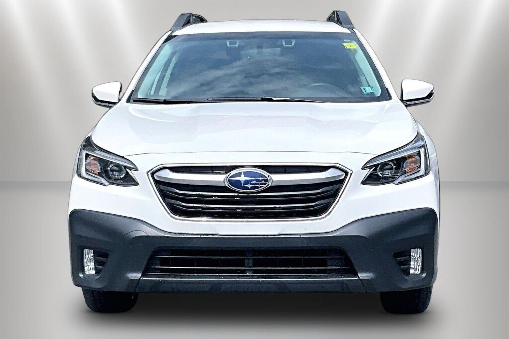 Used 2021 Subaru Outback Premium w/ Popular Package #1 AWD/4WD image 2