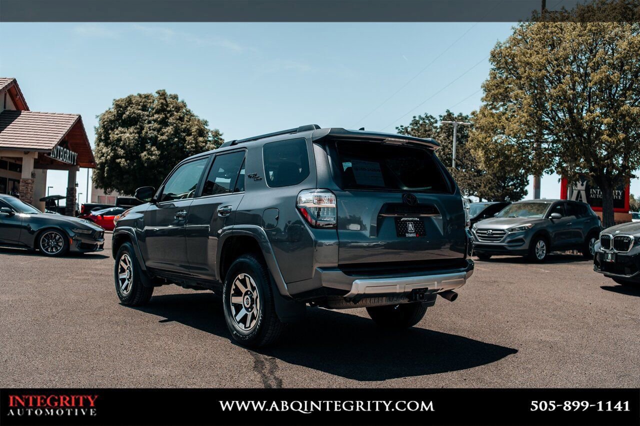 Used 2023 Toyota 4Runner TRD Off-Road Premium w/ Off Road Premium Plus Package AWD/4WD image 5