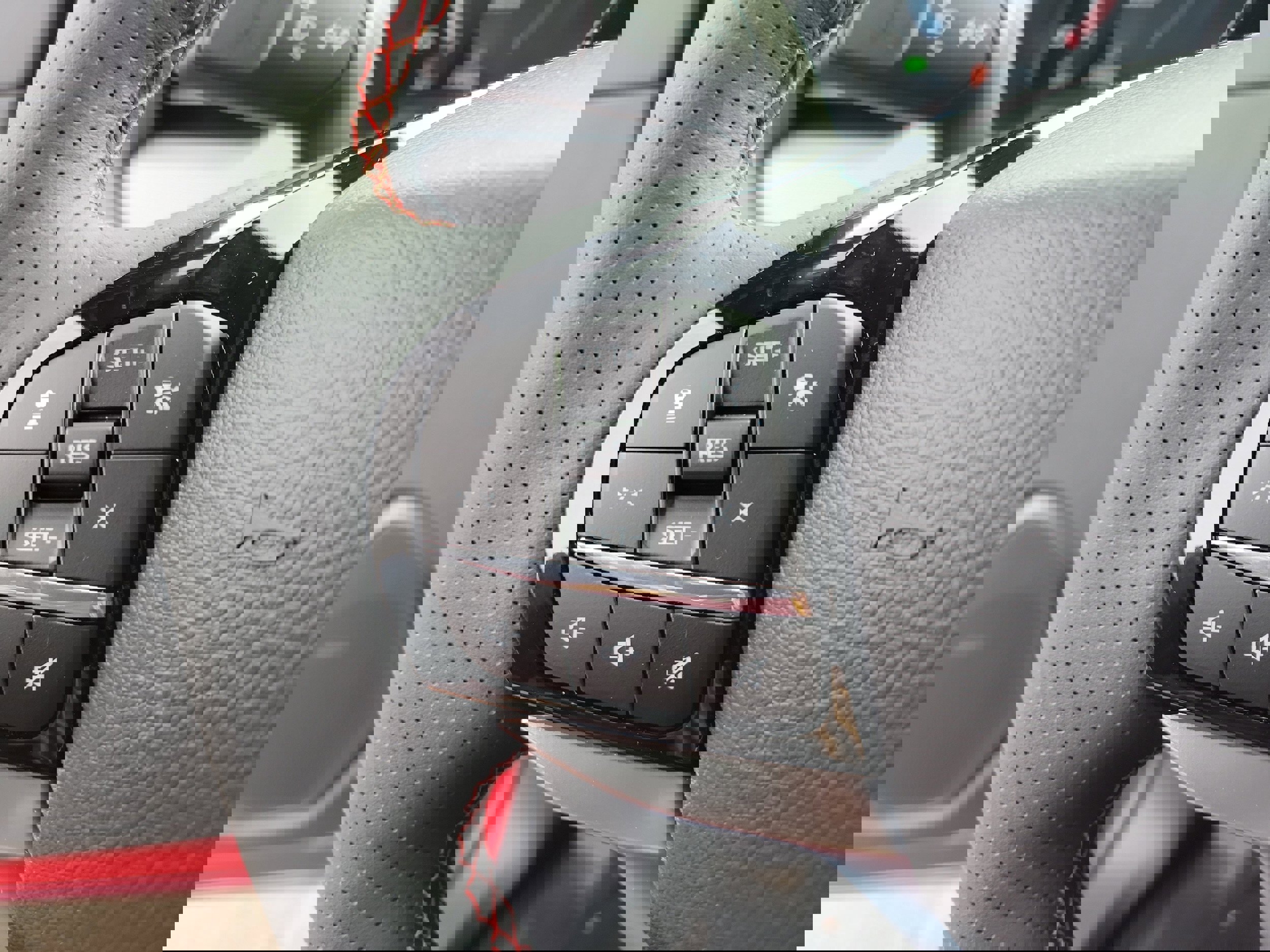 New 2026 Ford Explorer ST-Line w/ ST-Line Street Pack image 26