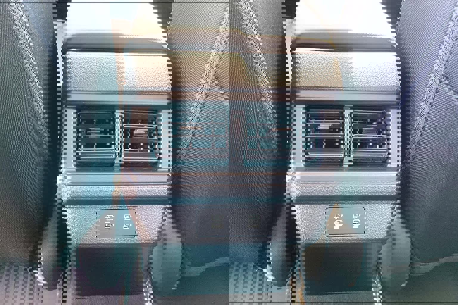 New 2025 Honda Accord SE image 18