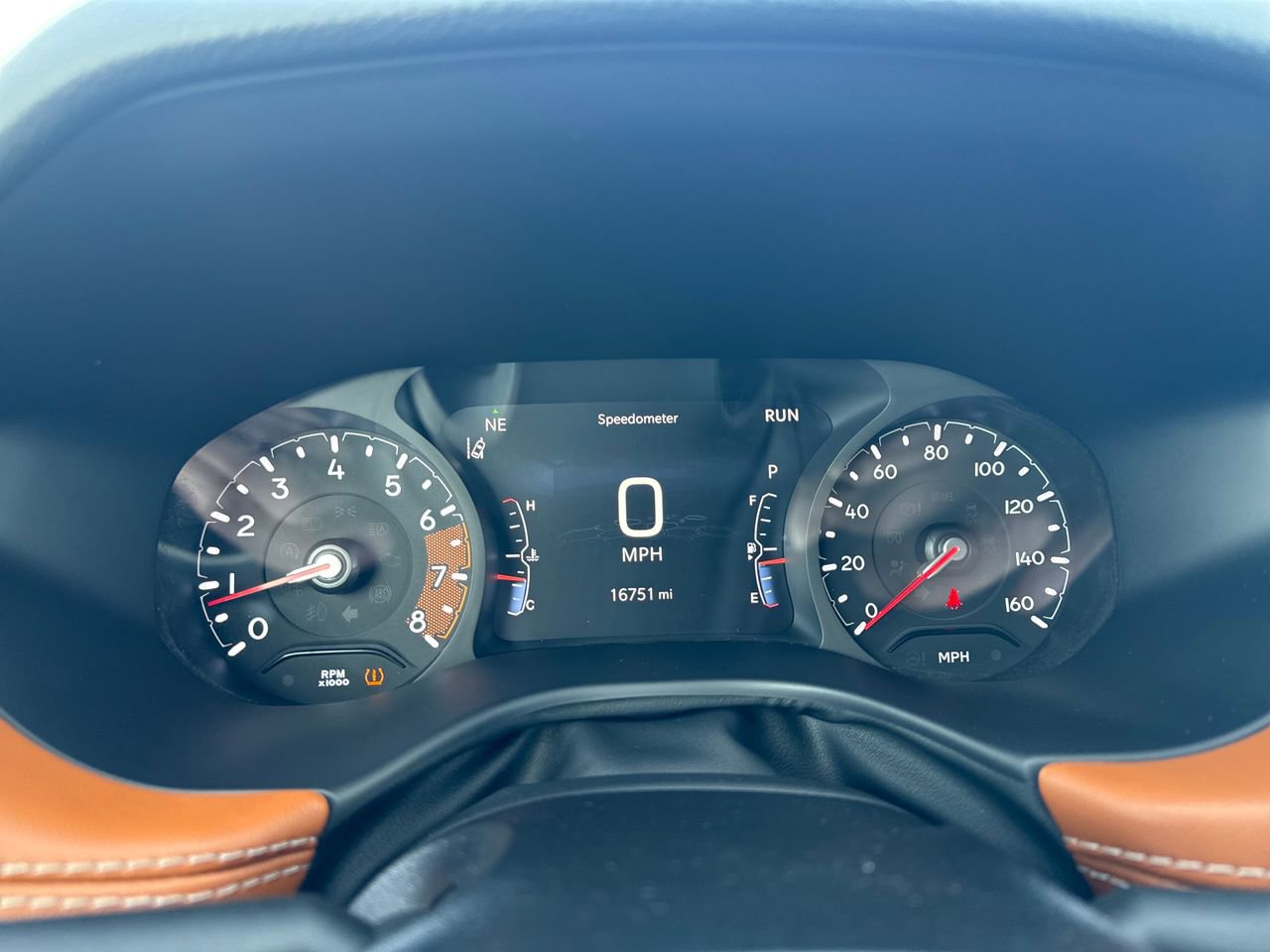 Used 2025 Jeep Compass Limited w/ Sun & Sound Group image 18