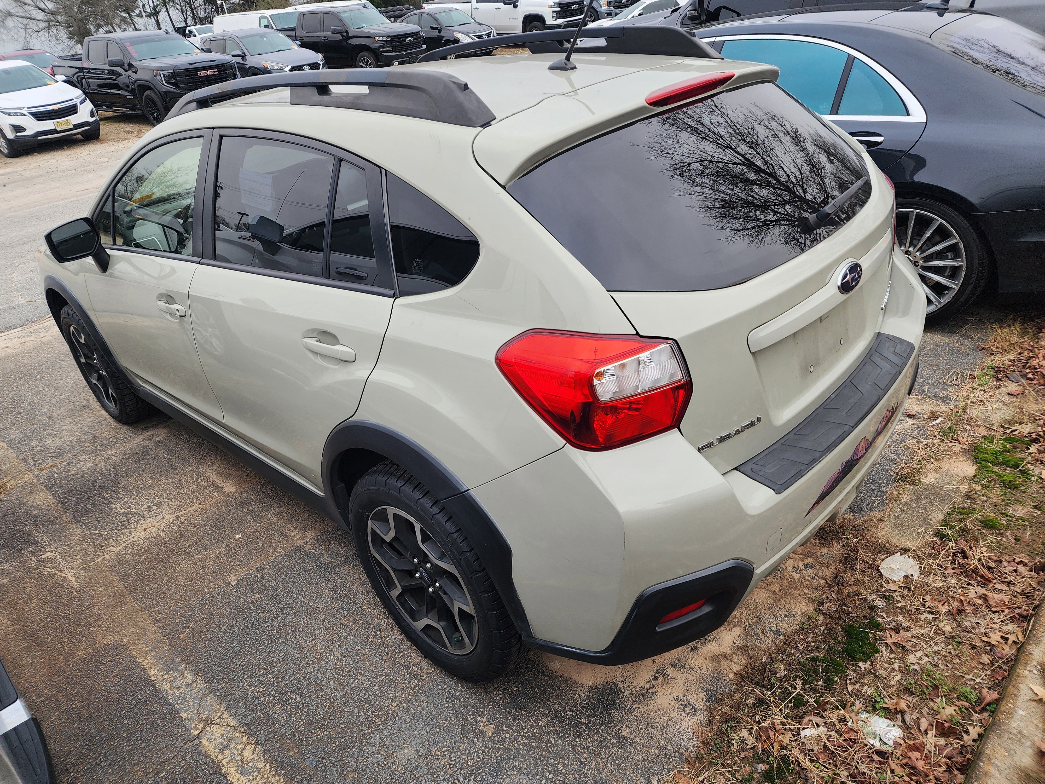 Used 2016 Subaru Crosstrek 2.0i Premium image 6